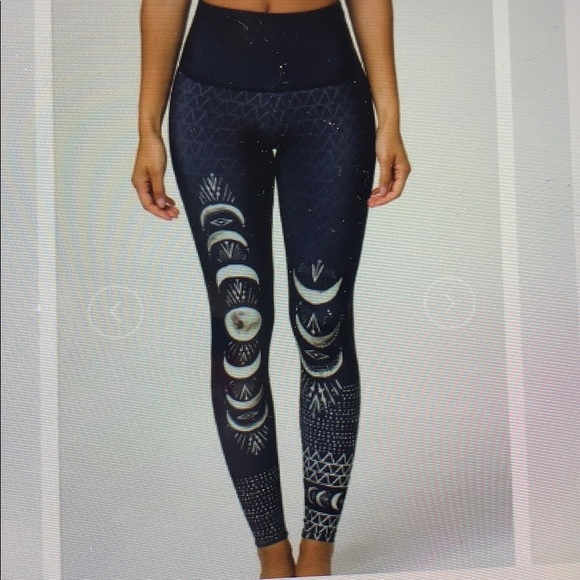 onzie Pants - Onzie Las Lunas leggings M/L